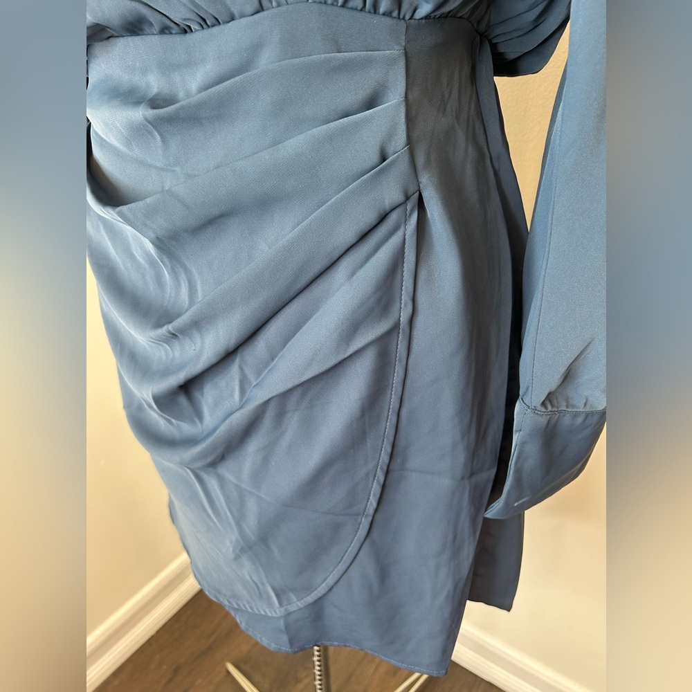 ABERCROMBIE & FITCH - Long Sleeve Draped Mini Dress Size S - Picture 8 of 13
